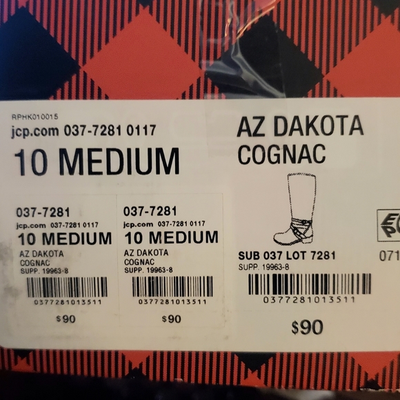 Woman's Boots - Picture 4 of 5